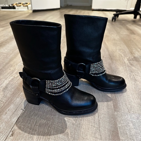 Vera wang ankle boots Natasha black leather harness size 6.5 - Picture 2 of 5